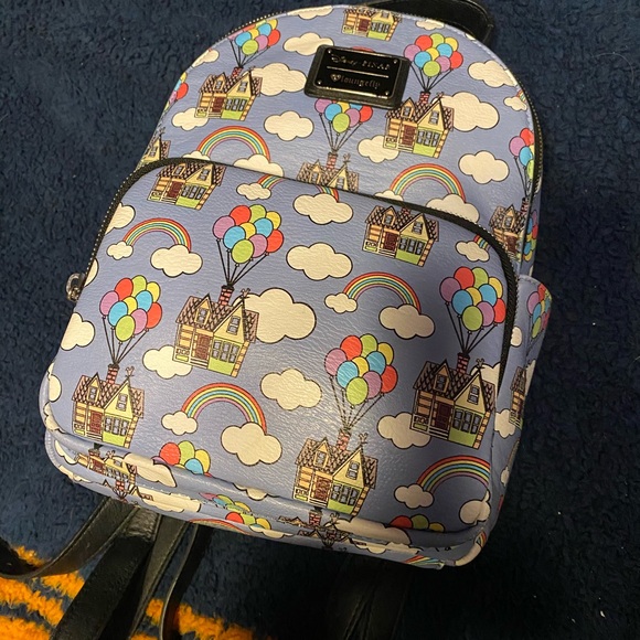 Loungefly backpack - Picture 2 of 3